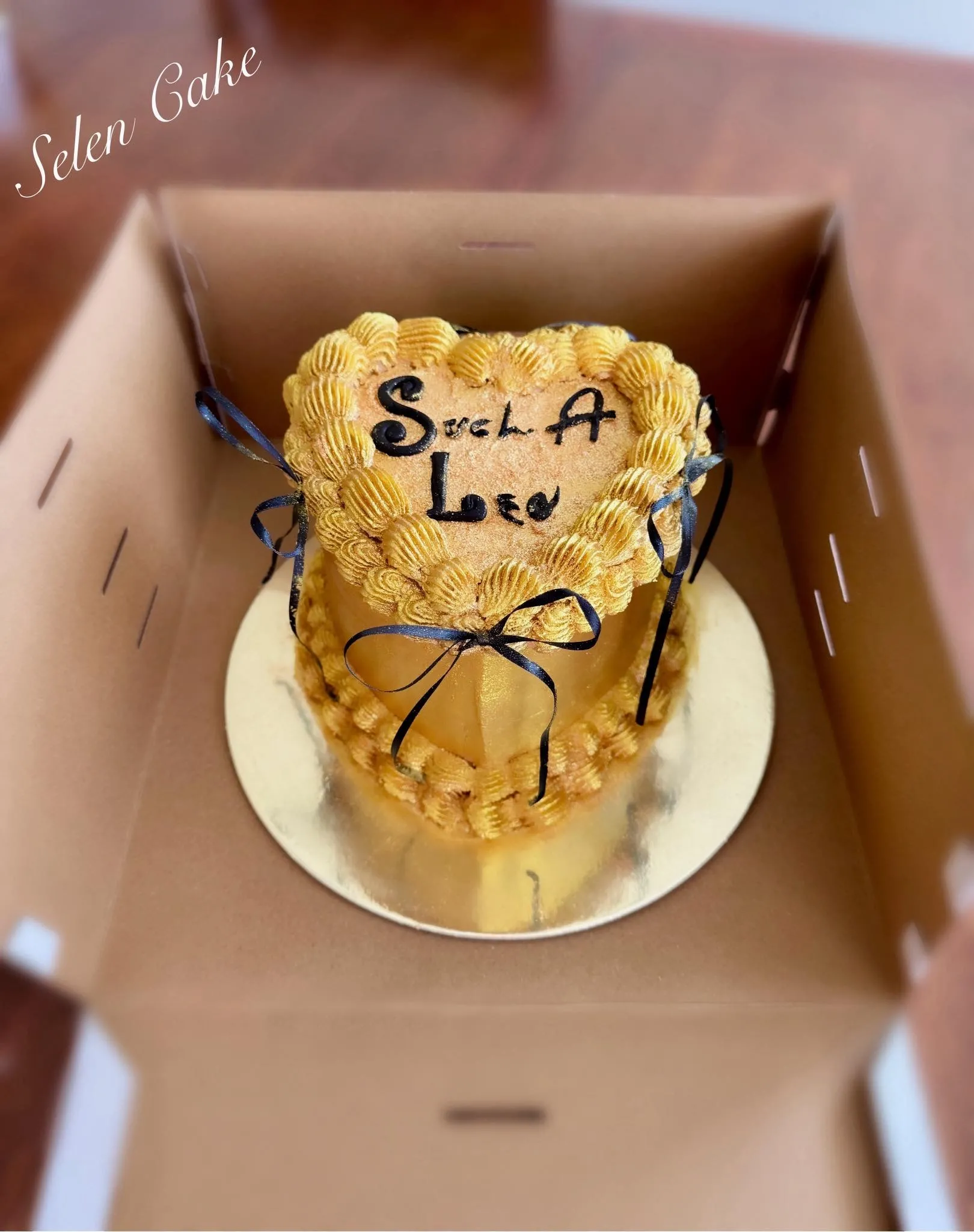 Golden Glitter Birthday Cake